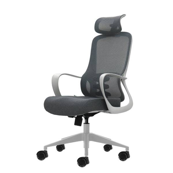 Oqonos Cherg 008 Sedia Ufficio Ergonomica con Poggiatesta Cervicale Regolabile, Schienale Rete Traspirante, Pistone Gas Classe 4, Supporto Lombare, Braccioli Fissi, Seduta Ergonomica Sagomata e Ruote Silicone - Grigio
