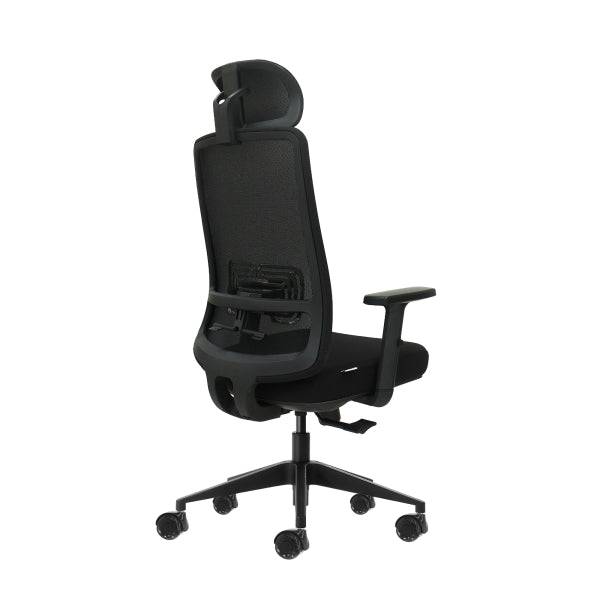 Oqonos Cherg 016 Sedia Ufficio Ergonomica con Poggiatesta Cervicale Regolabile, Tessuto Impermeabile, Meccanismo Autoequilibrante, Supporto Lombare Regolabile, Braccioli Regolabili in Altezza e Ruote Silicone - Nero