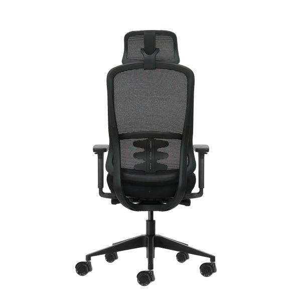 Oqonos Cherg 018 Sedia da Ufficio Ergonomica con Poggiatesta Cervicale Regolabile, Meccanismo Autoequilibrante, Braccioli 4D, Seduta Scorrevole e Ruote in Silicone - Nero