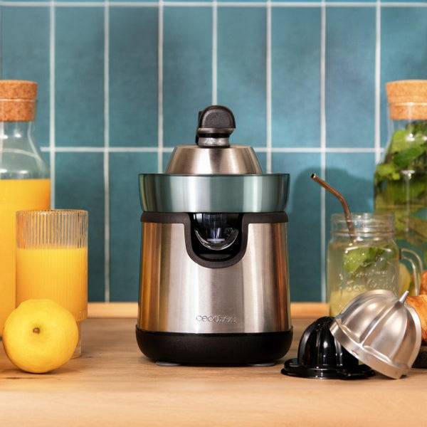 Cecotec EssentialVita Hyden 120 Steel Spremiagrumi Elettrico a Braccio - Potenza 120W - Capacità 250ml - Beccuccio Antigoccia - Acciaio Inossidabile - Coni Rimovibili - Colore Bianco