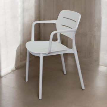 Poltrona impilabile in polipropilene 52,5x53x79 cm peso 4,3 kg