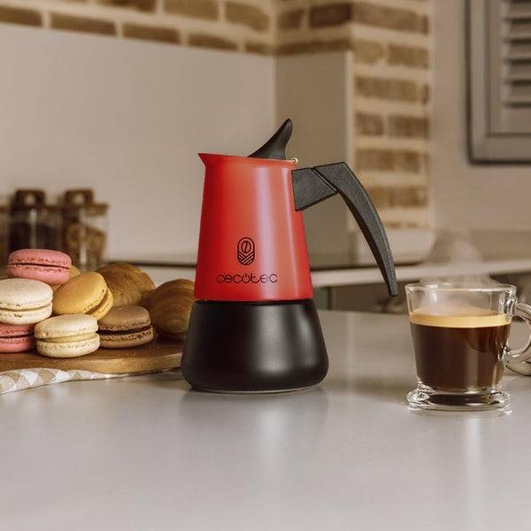 Cecotec Piccolina 200 Cafetera Italiana para 2 Tazas - Acero Inoxidable - Apta para Placas Electricas, Vitroceramicas y Gas - Mango Ergonomico - Valvula de Seguridad Integrada - Colore Rosso