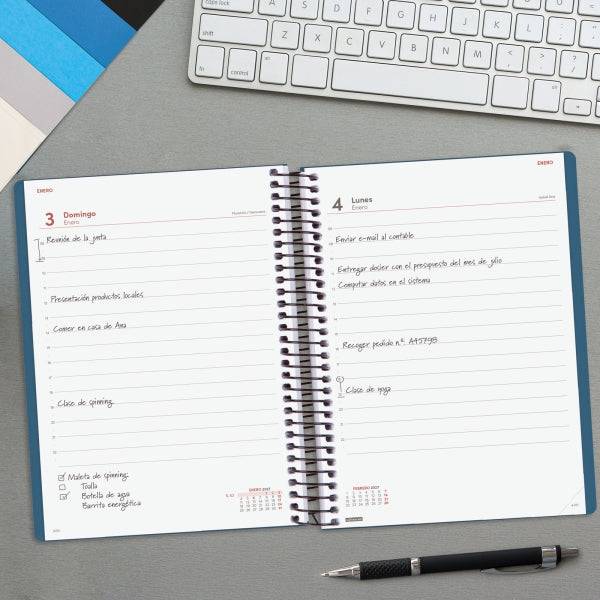 Finocam Spirale Basics My Agenda - Annuale 2027 - 1 Giorno per Pagina - Formato E10 - 155x212mm - Spirale - Copertina Rigida in Cartone Rivestito - Angoli Microforati - Carta da 70g/m2