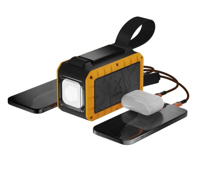 Xtorm Rugged Powerbank Torcia 40.000 mAh 100W - IP64 - 2x USB-C, 1x USB A - QC 3.0 - Lampada con Diverse Funzioni