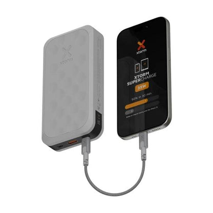 Xtorm FS5200 Powerbank 20.000 mAh 35W - 2x USB-C, 1x USB A - QC 3.0 - Compatto ed Elegante - Colore Bianco