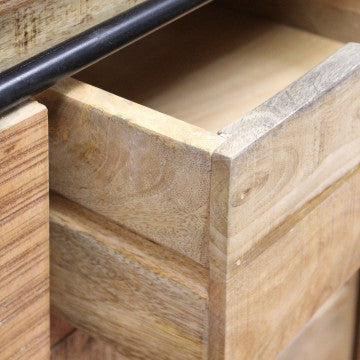 Mobile in legno mango con 4 ante e 3 cassetti 150x50x200 cm