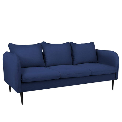 Divano 3 posti in tessuto blu inchiostro con braccioli arrotondati, cuscini imbottiti e gambe nere, stile moderno ed elegante.