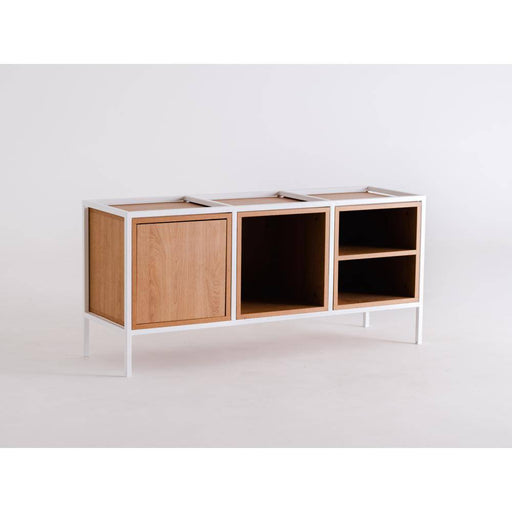 Mobile contenitore bianco con struttura in metallo e ante in legno naturale, perfetto per ambienti contemporanei, spazio di stoccaggio versatile, SKU: TD010SKAP3R1-MIX-9003