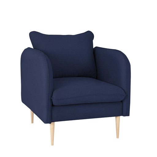 Poltrona moderna in tessuto blu scuro con struttura in legno chiaro, design elegante e comodo, ideale per soggiorno o studio