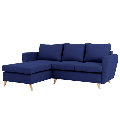 Divano angolare LOVER L in tessuto blu, con cuscini coordinati, design elegante e spazioso, perfetto per il relax in famiglia.