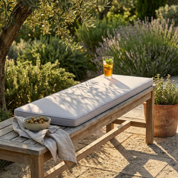 Cuscino rettangolare in poliestere sfoderabile idrorepellente 110x45