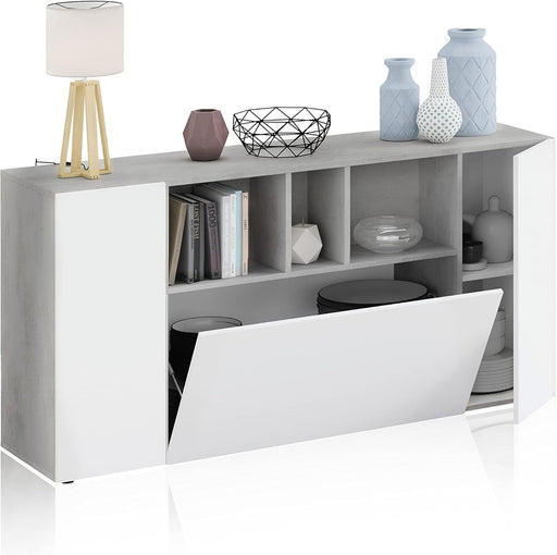 Credenza moderna Royla bianca e cemento con ante battenti, ripiani regolabili e spazi aperti, design nordico, 150 cm.