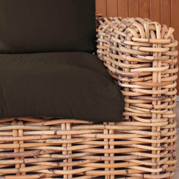 Salotto 3 posti in rattan naturale con struttura in legno e cuscini