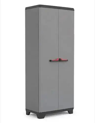 Armadio portascope Stilo Cabinet Utility in resina, 68x39x173 cm, con design moderno, porte chiuse e maniglie soft-touch.