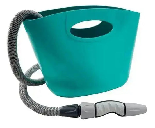 Kit tubo estensibile Acquapop 10mt con borsa verde acqua, ideale per irrigazione. Tubo leggero e compatto, si allunga con la pressione dell'acqua.