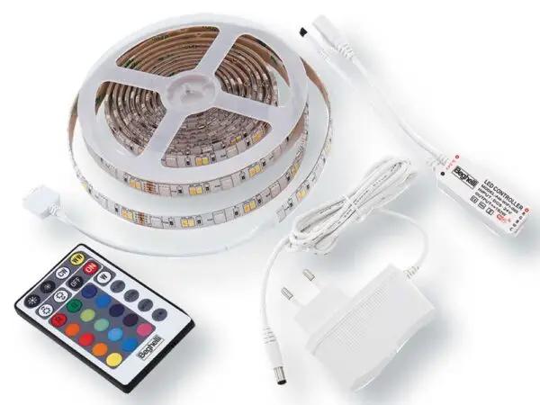 Striscia LED RGB + WCCT 230v 24W IP44 2540Lm 2 metri con telecomando, adattatore e controllo WI-FI. Ideale per illuminazione personalizzata.
