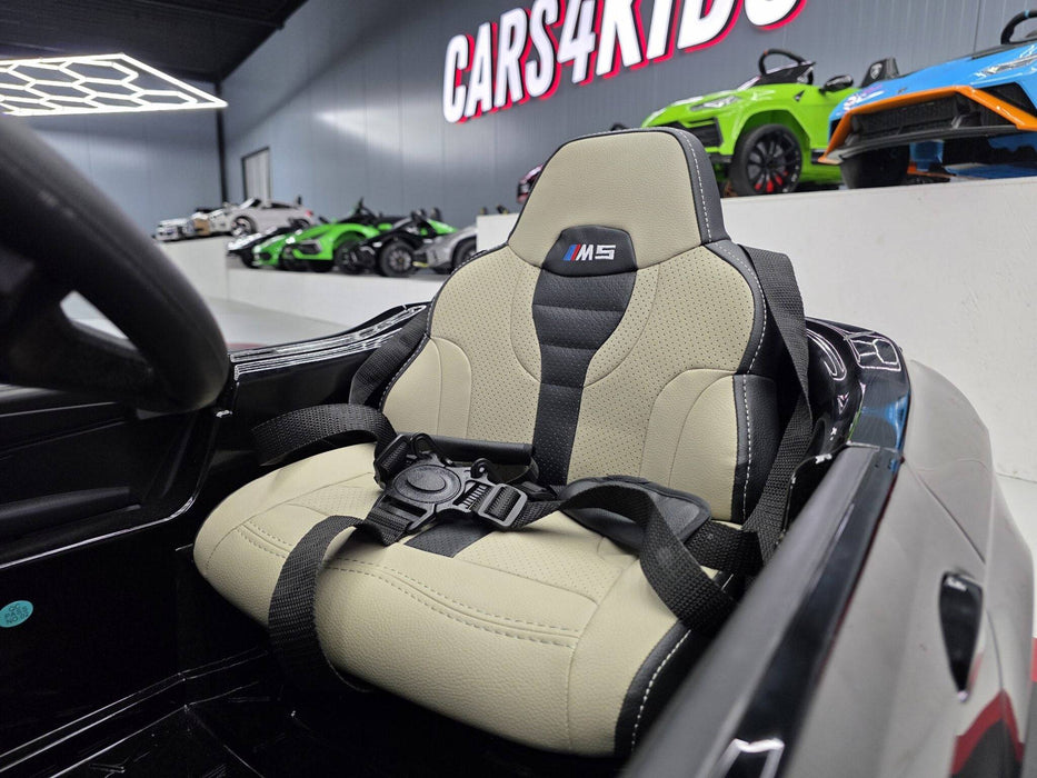 Auto Elettrica per Bambini BMW M5 24 V – Nero Metallizzato