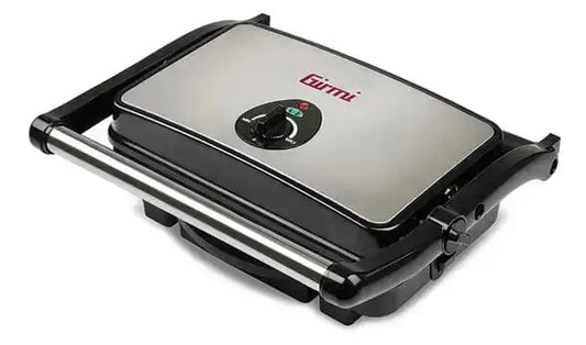 Bistecchiera 1500W piastra 27x17 Girmi con corpo in acciaio inox e maniglia antiscottatura, ideale per grigliare carne e panini.