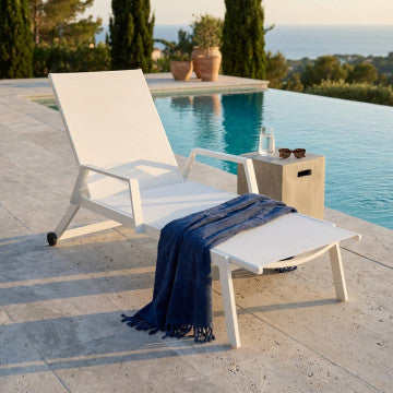 Lettino impilabile struttura alluminio verniciato textilene 195x72x53 cm