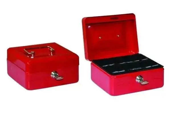 Cassetta portavalori diverse misure in acciaio verniciato rosso con chiusura a chiave e vaschetta interna estraibile in plastica nera.