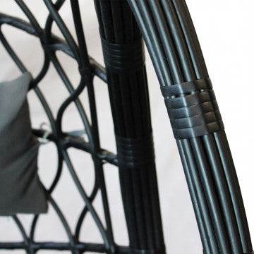 Dondolo con struttura metallo tortora e seduta wicker grigio bianco