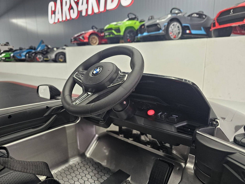 Auto Elettrica per Bambini BMW M4 12 V – Grigio Metallizzato