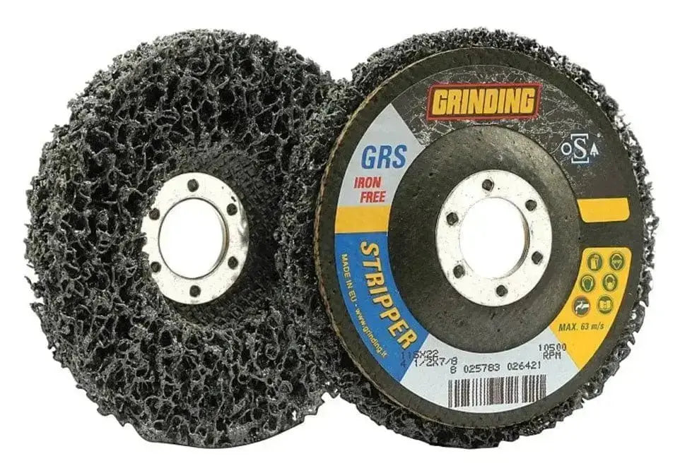 Disco grinding 115x22,23 stripper per smerigliatrici, struttura in rete di nylon con abrasivo al carburo di silicio per decapaggio e sverniciatura.