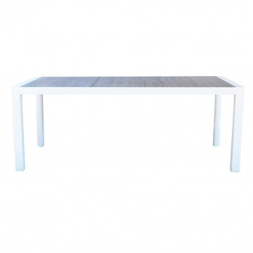 Tavolo Carson 195 x 90 cm visto frontalmente, con struttura in alluminio bianco e piano in ceramica effetto legno chiaro.