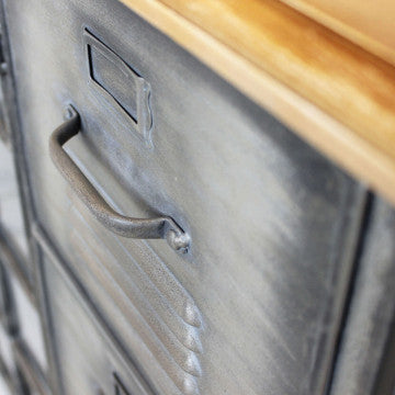 Mobile in ferro e legno con 2 ante e 6 cassetti, 124,5 x 40,5 x 83 cm