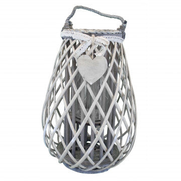 Lanterna in vimini e vetro grigio con decoro a cuore e nastro