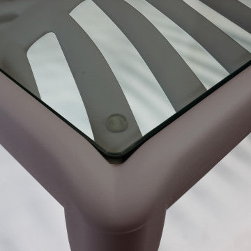 Tavolino salotto polipropilene e vetro 70x70x32 cm colore taupe