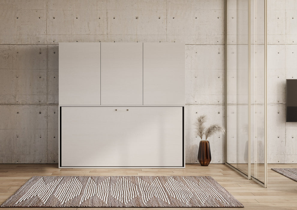 Composizione Kando in soggiorno moderno, con letto a scomparsa chiuso e parete attrezzata, ideale per ambienti multifunzionali.