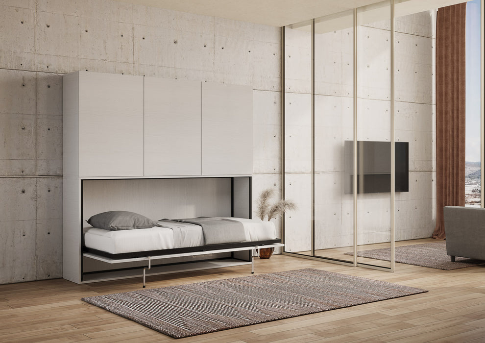 Letto Kando aperto in composizione verticale, con materasso singolo e struttura bianca, perfetto per ambienti moderni e compatti.