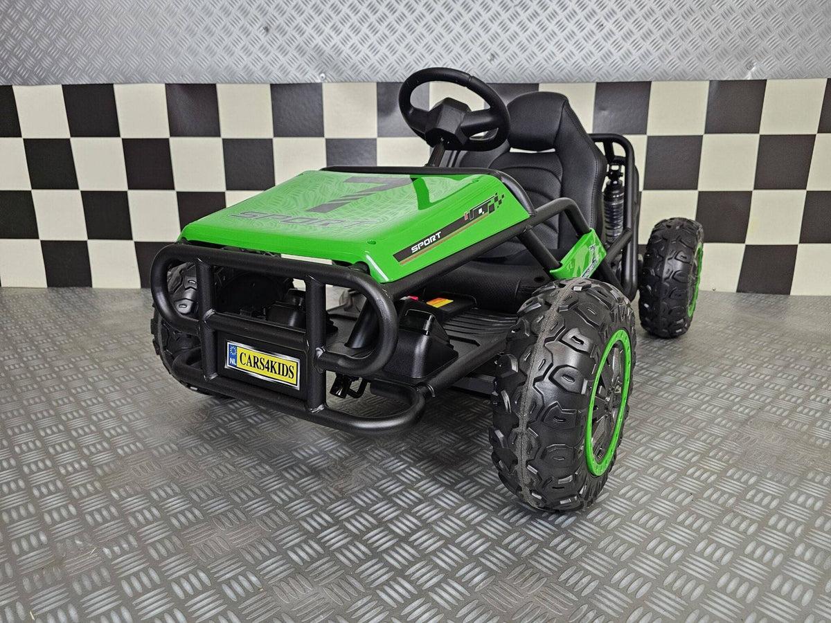 Veicolo elettrico per bambini con carrozzeria verde, sedile in similpelle nero, grandi pneumatici off-road e volante, ideale per giochi all'aperto.