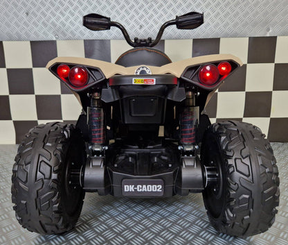 Quad elettrico per bambini colore cachi con grandi pneumatici, luci posteriori rosse e design robusto, ideale per avventure all'aperto.