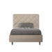 Letto singolo contenitore imbottito similpelle Priya beige con testiera trapuntata, design elegante per camere moderne.