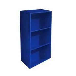 Libreria compatta in MDF blu con tre ripiani, ideale per aggiungere un tocco di colore a spazi moderni.