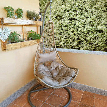 Dondolo in metallo tortora con seduta in wicker - Struttura tubo 42x2,5mm