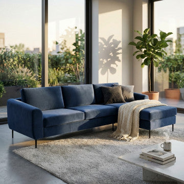 Divano con chaise longue in tessuto blu, gambe in metallo
