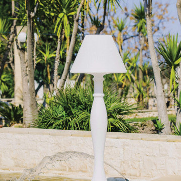 Lampada luminosa a risparmio energetico 20W diametro 60 cm altezza 180