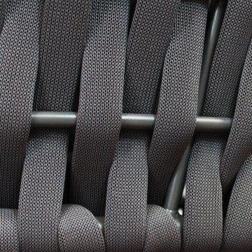 Poltrona struttura alluminio antracite, rivestimento corda PVC e cuscini