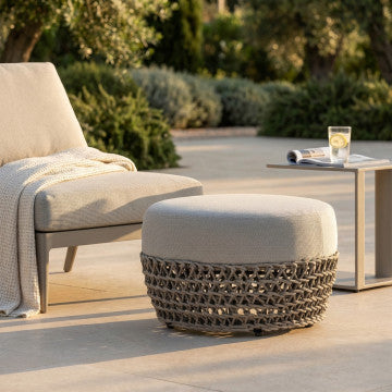 Pouf quadrato in alluminio e corda 8mm, dimensioni 63x63x36cm