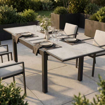 Tavolo allungabile piano vetro effetto legno base alluminio 120-240x90 cm