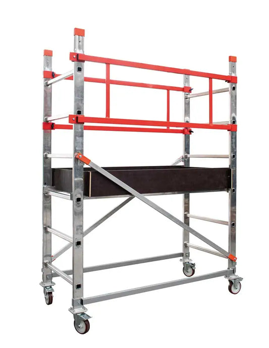 Scala mobile in alluminio con struttura resistente, ruote girevoli con freno, piattaforme antiscivolo e altezza operativa di 3,30 m