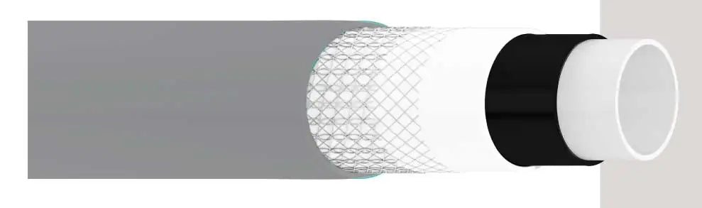 Dettaglio del tubo da giardino con rivestimento in tessuto retinato, rinforzato e anti torsione, colore grigio e nero, lunghezza 15 m