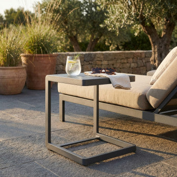Tavolino quadrato alluminio verniciato 40x40 cm altezza 45 cm