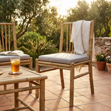 Sedia in bamboo con seduta quadrata 48x48 cm, altezza regolabile 45-85