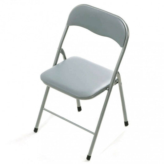 Sedia pieghevole Slim in PVC grigia chiara opaca con struttura in acciaio, ideale per uso interno. Design compatto e resistente per ogni ambiente.