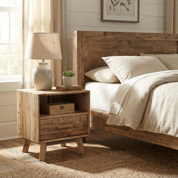 Comodino in legno di pino riciclato con cassetto e ripiano