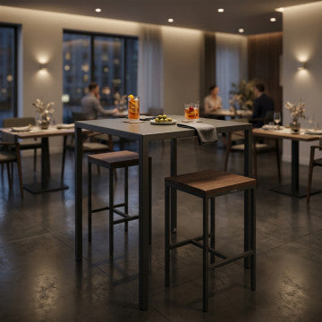 Tavolo autolivellante 80x80 cm, altezza 110 cm, struttura metallo